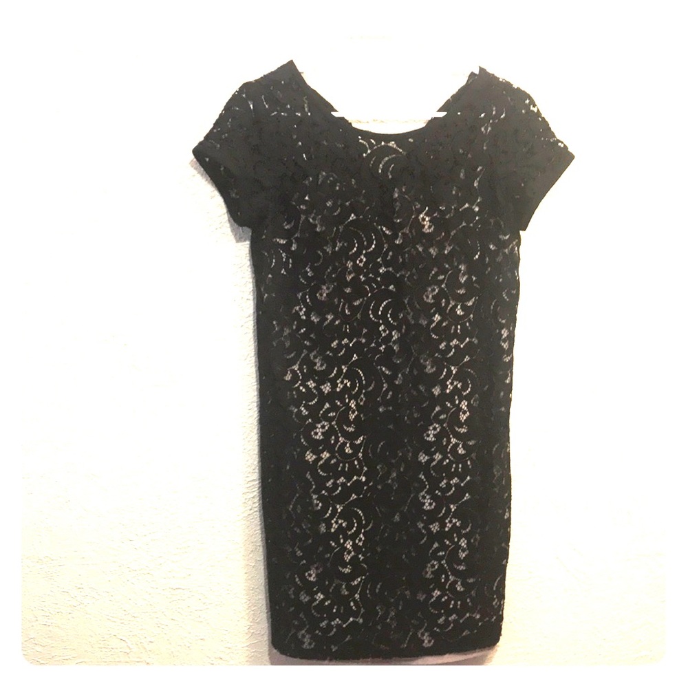 Black lace mini